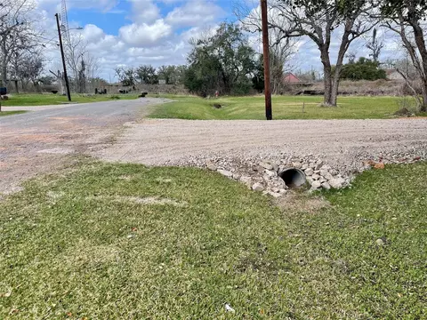 0 Travis Ave, Sweeny, TX 77480 photo 11