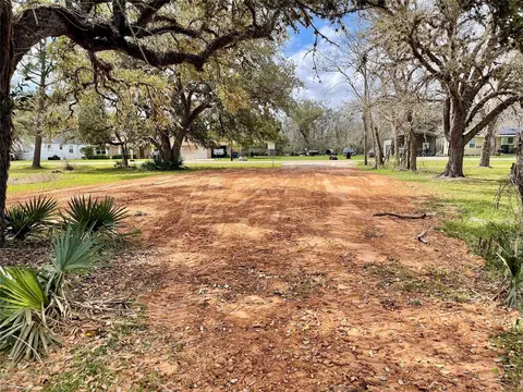 0 Travis Ave, Sweeny, TX 77480 photo 4
