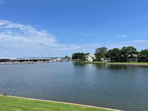 12600 Melville Dr #203A, Montgomery, TX 77356