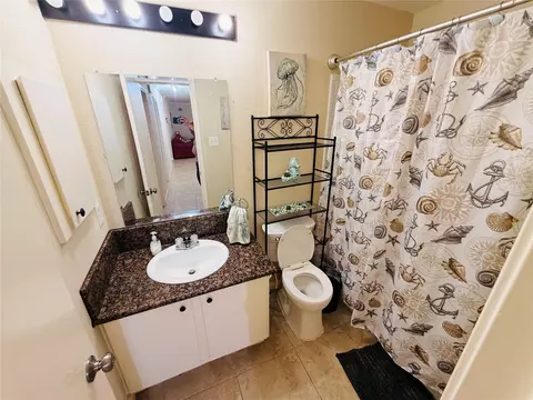 Bath - 24115 Spring Gum Dr, Spring, TX 77373 photo 4 of 4