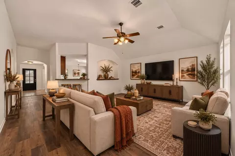 4714 Lake Rim Dr, Alvin, TX 77511