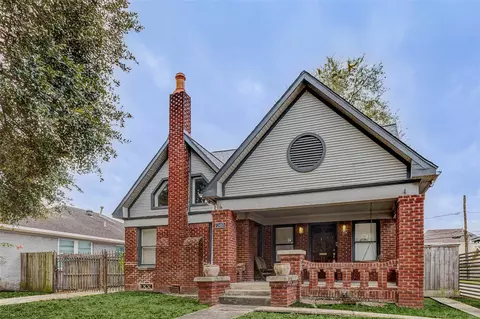 2410 Cleburne St, Houston, TX 77004