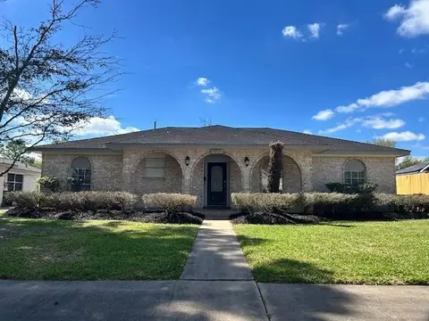 9231 Neff St, Houston, TX 77036