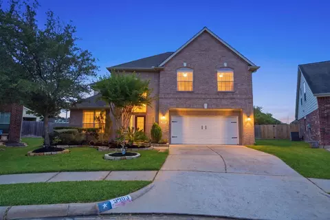 9003 Kinnel Ln, Tomball, TX 77375
