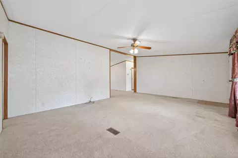 Living - 121 E Oak Shadows, Onalaska, TX 77360 photo 4 of 4