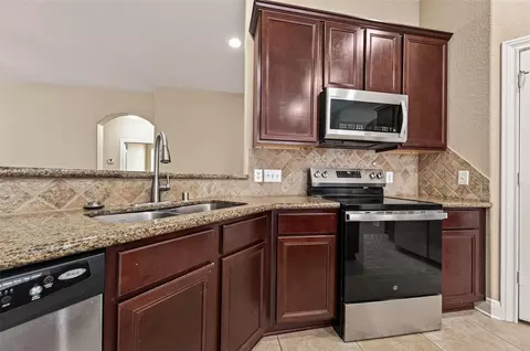 Kitchen - 3319 Meline Fields Dr, Spring, TX 77386 photo 1 of 5