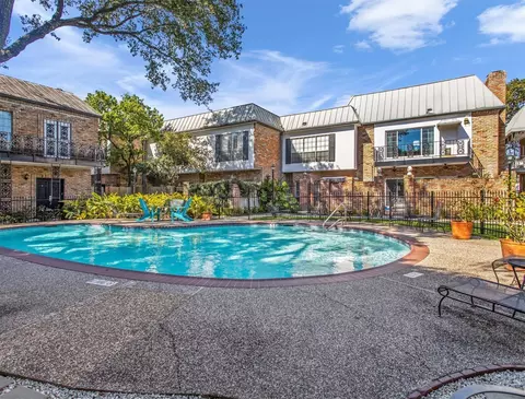 7929 Woodway Dr #4, Houston, TX 77063