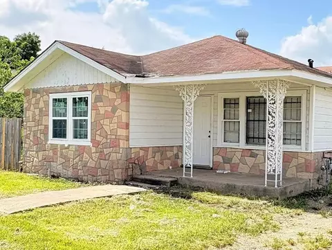 335 Delaware St, Houston, TX 77029