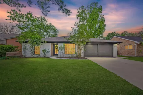 6003 Benning Dr, Houston, TX 77096