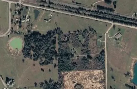 2476 Barker Prairie Rd, Navasota, TX 77868