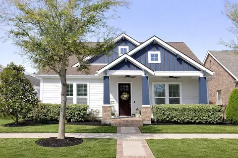 16639 Amelia Island Dr, Cypress, TX 77433
