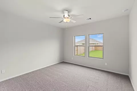 1946 Stargazer Ln, Angleton, TX 77515 photo 13