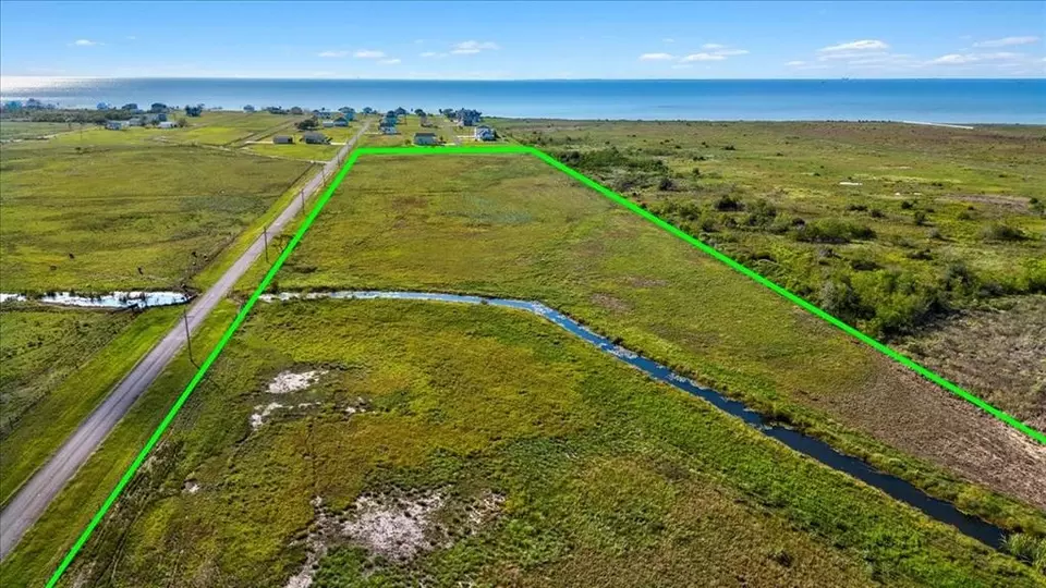 View/Area - tbd White Heron, Smith Point, TX 77514 photo 6 of 12