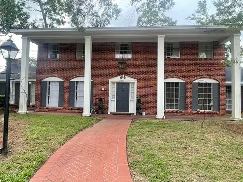 2701 Mount Vernon Dr, Dickinson, TX 77539