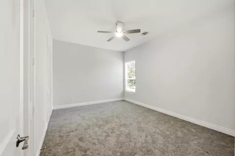 Bedroom - 26652 White Pine Dr, Hempstead, TX 77445 photo 4 of 6
