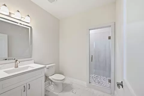 Bath - 26652 White Pine Dr, Hempstead, TX 77445 photo 5 of 5