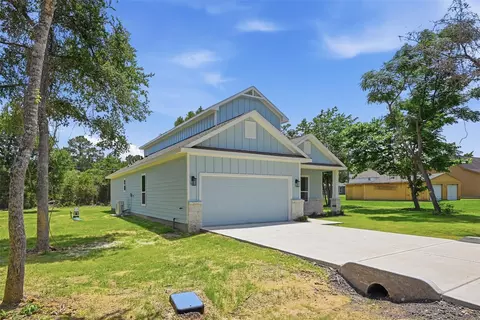 Exterior - 26652 White Pine Dr, Hempstead, TX 77445 photo 4 of 9