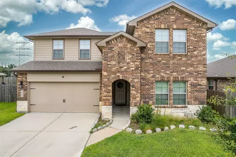 3907 Hawaiian Ct, Baytown, TX 77521