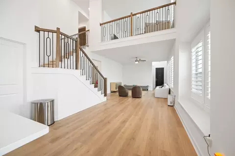 Entry Way - 315 Eileen Dr, Rosenberg, TX 77471 photo 4 of 11