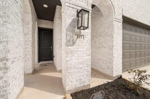 Other - 315 Eileen Dr, Rosenberg, TX 77471 photo 1 of 14