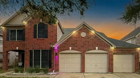 2115 Thistlerock Ln, Sugar Land, TX 77479