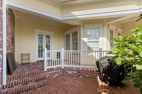Exterior - 60 N Bay Blvd, The Woodlands, TX 77380 photo 6 of 13