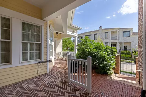 Exterior - 60 N Bay Blvd, The Woodlands, TX 77380 photo 7 of 13