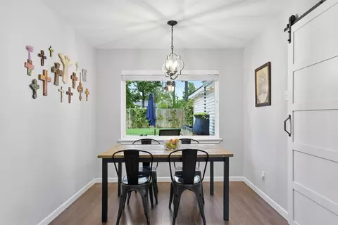 Dining - 28815 Enchanted Dr, Shenandoah, TX 77381 photo 2 of 5