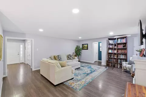 Other - 28815 Enchanted Dr, Shenandoah, TX 77381 photo 1 of 9