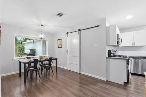 Dining - 28815 Enchanted Dr, Shenandoah, TX 77381 photo 3 of 5
