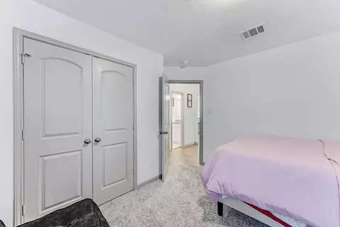 Bedroom - 204 Shoreview Dr, Conroe, TX 77303 photo 8 of 8