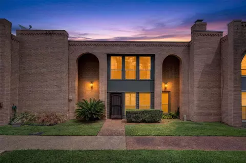 9409 Bassoon Dr, Houston, TX 77025