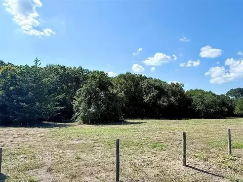 0 Flewellen, Brenham, TX 77833 photo 4