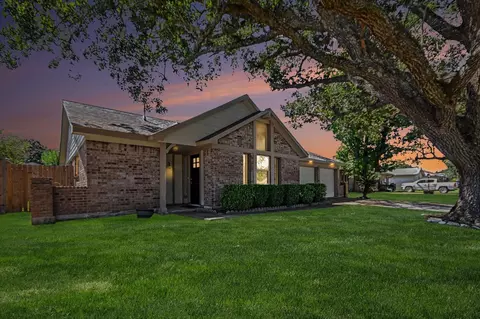 1705 E Baker Rd, Baytown, TX 77521