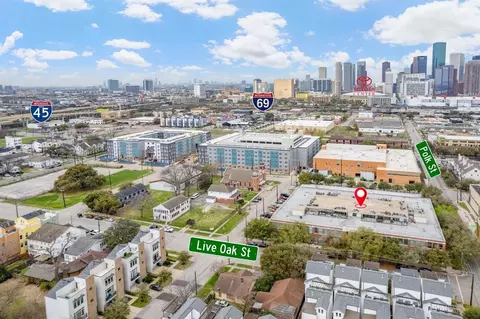 1312 Live Oak St #215, Houston, TX 77003