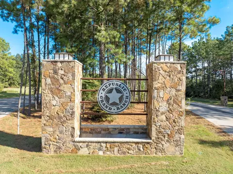 16002 Forest Mill Rd, Willis, TX 77378 photo 5