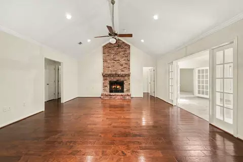 Living - 26222 Oakhurst Dr, Spring, TX 77386 photo 7 of 13