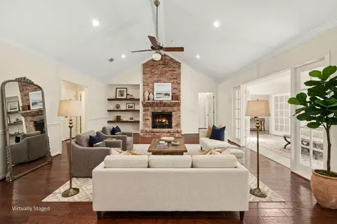 Living - 26222 Oakhurst Dr, Spring, TX 77386 photo 6 of 13