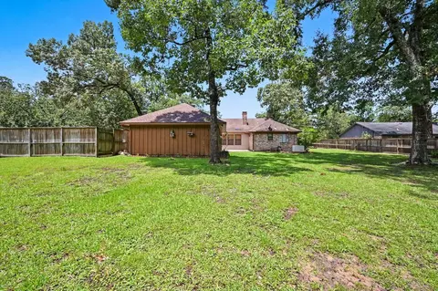 Exterior - 26222 Oakhurst Dr, Spring, TX 77386 photo 12 of 14