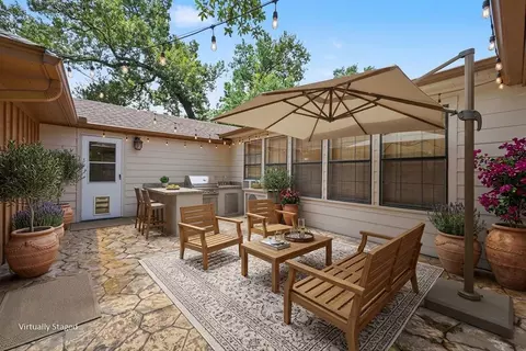 Exterior - 26222 Oakhurst Dr, Spring, TX 77386 photo 5 of 14