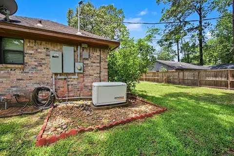 Exterior - 26222 Oakhurst Dr, Spring, TX 77386 photo 8 of 14