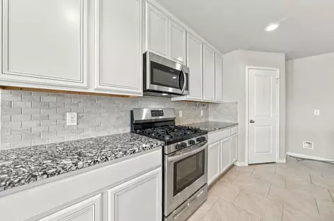 Kitchen - 8803 Jamison Dr, Booth, TX 77469 photo 5 of 5