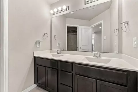Bath - 8803 Jamison Dr, Booth, TX 77469 photo 1 of 1