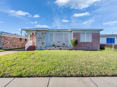 5108 Avenue L St, Galveston, TX 77551