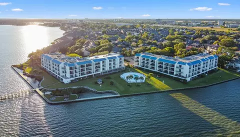 401 Lakeside Ln #103, Houston, TX 77058