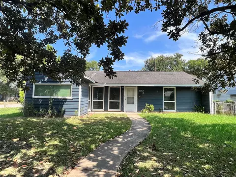 4003 Erby St, Houston, TX 77087