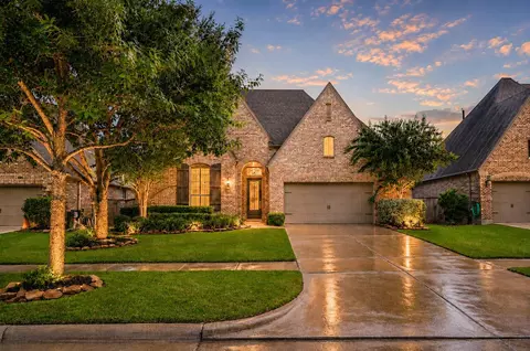 4830 Trickle Creek Dr, Fulshear, TX 77441