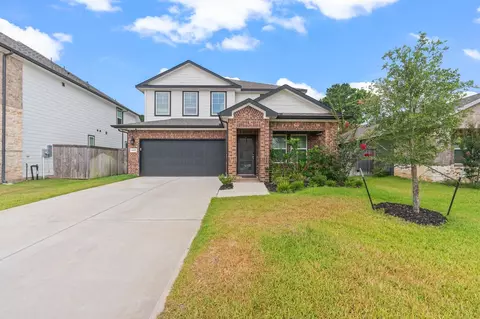 38527 Winding Meadows Dr, Magnolia, TX 77354