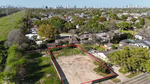 4134 N Braeswood Blvd, Houston, TX 77025