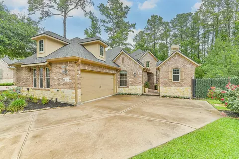 6 Little Falls Pl, Tomball, TX 77375
